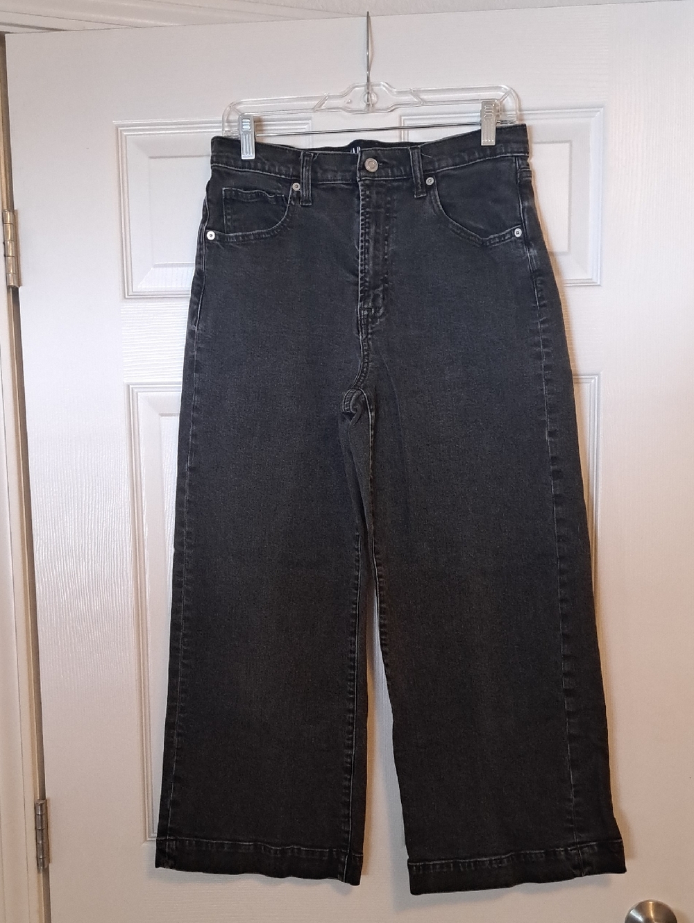 GAP Women's Wide Leg High-Rise Jeans in Charcoal